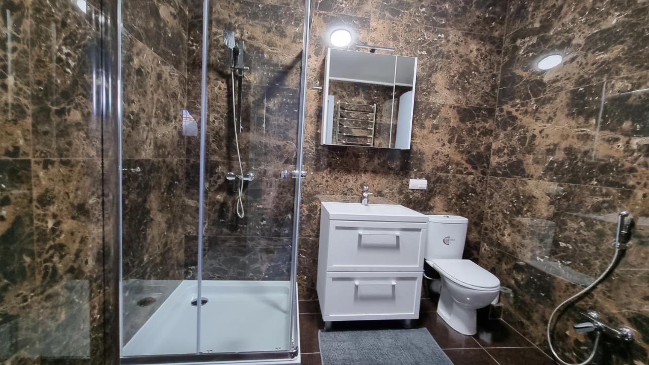 Mansarda Apartment Камианец-Подилский Екстериор снимка